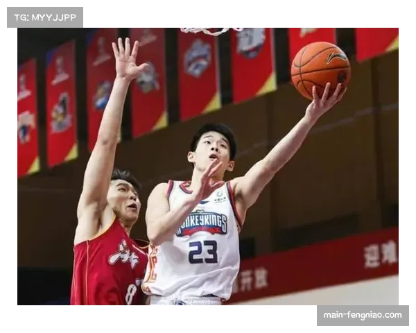 林葳调整投篮手势见效 罚球4中3显基本功 林葳调整投篮手势见效 罚球4中3显基本功